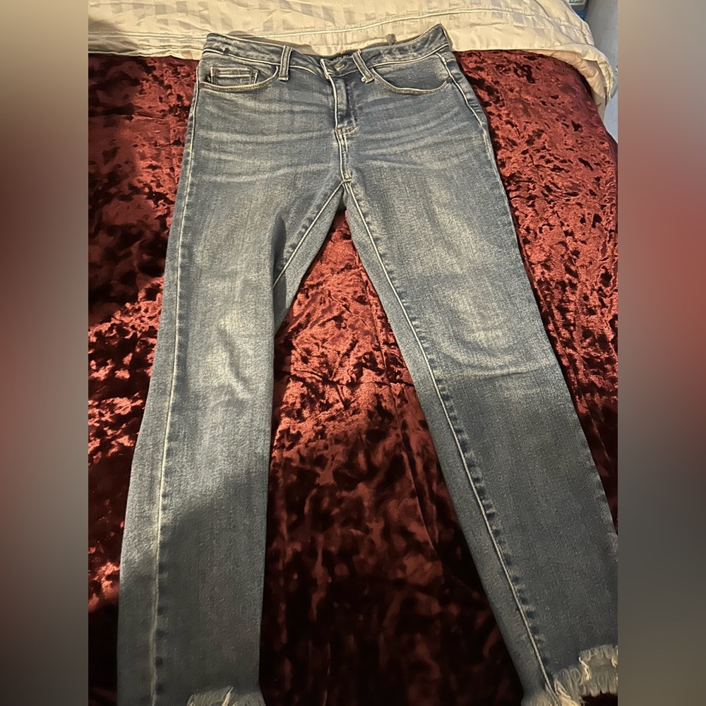 Judy Blue size 7/28 skinny fit non distressed $40 shipped